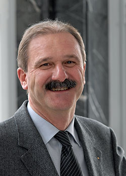 Prof. Dr. med. Felix H. Sennhauser